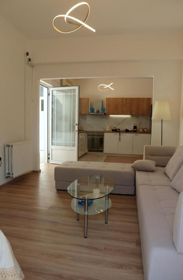 Ifigenias Apartment Agios Petros  ภายนอก รูปภาพ