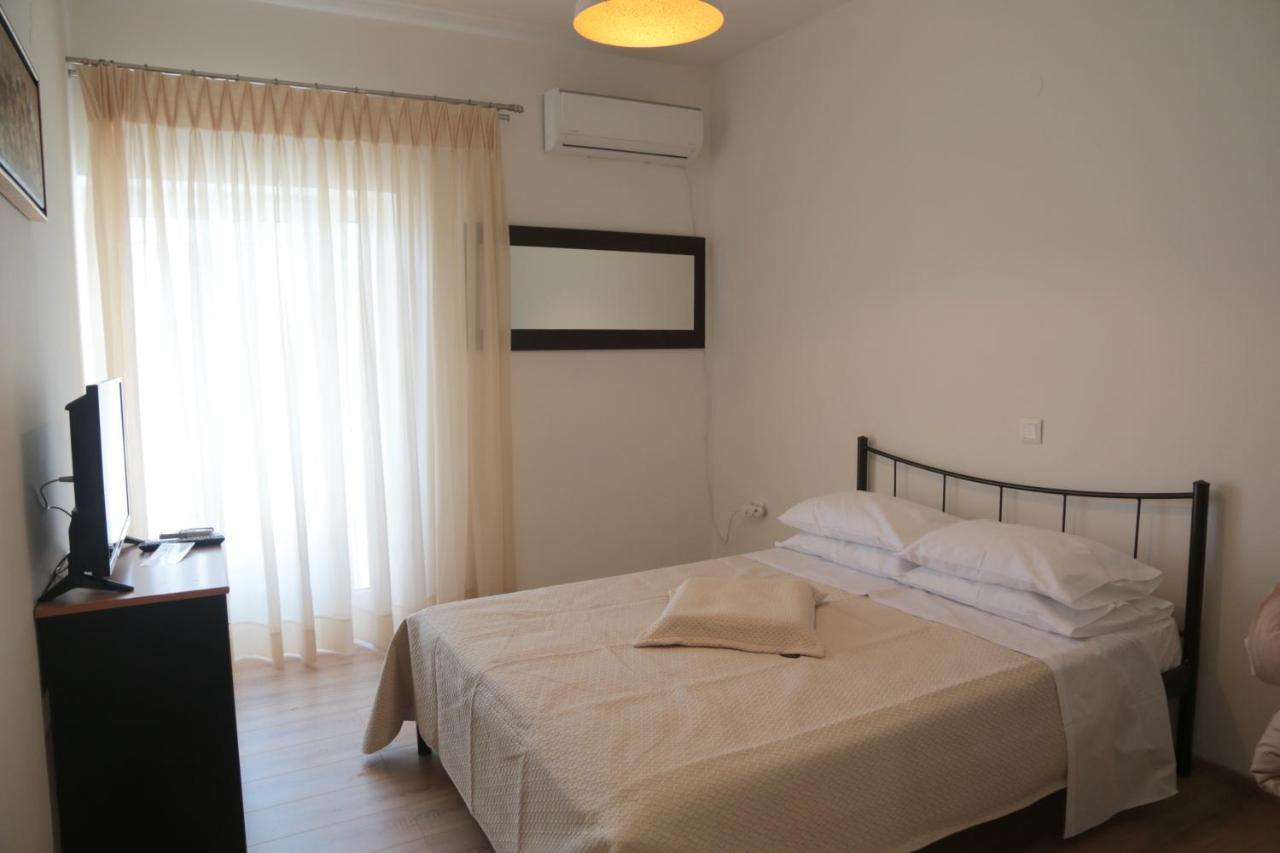 Ifigenias Apartment Agios Petros  ภายนอก รูปภาพ