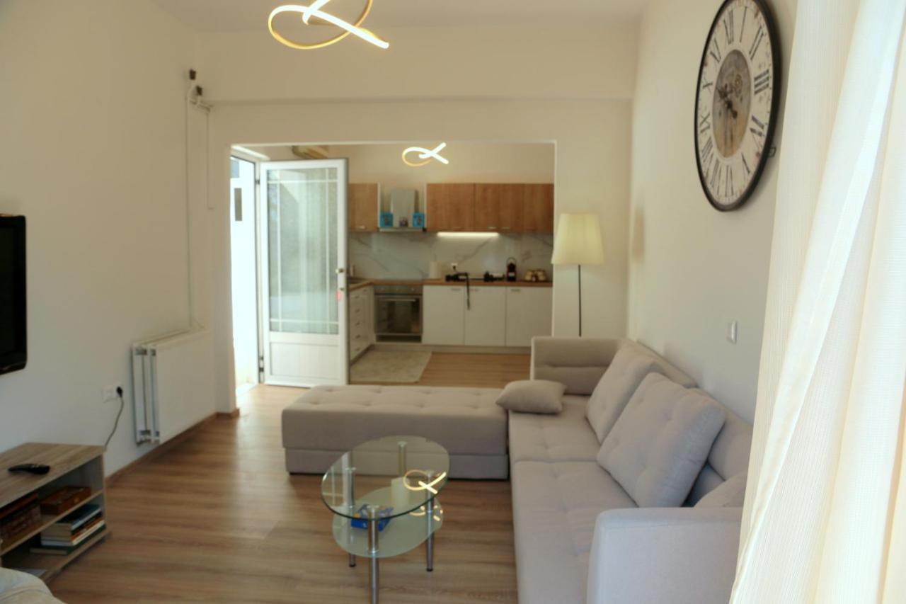 Ifigenias Apartment Agios Petros  ภายนอก รูปภาพ